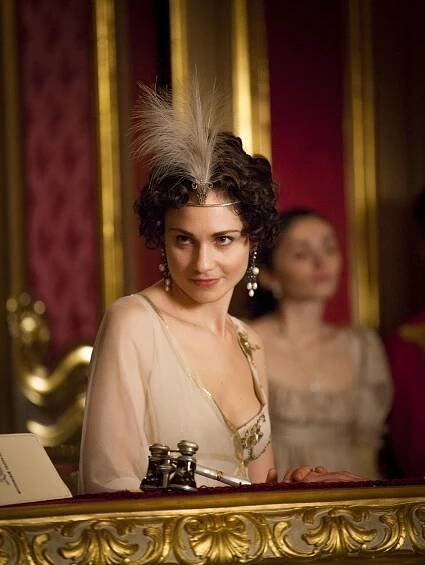 Vojna a mír - Epizoda 5 - Z filmu - Tuppence Middleton