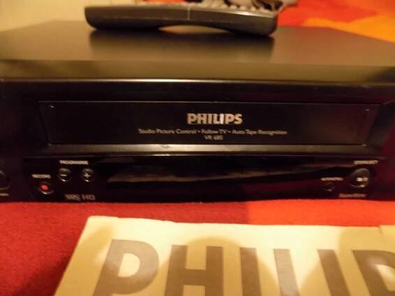 Daruji za odvoz snad funkční vhs přehrávač | VšezaOdvoz