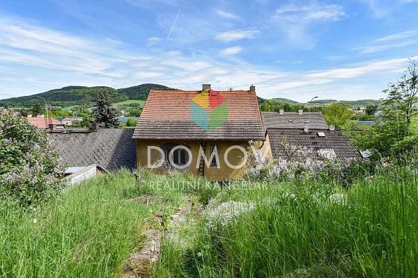 Investiční příležitost - Rodinný dům se stavebními pozemky - Zdice | Reality.iDNES.cz 