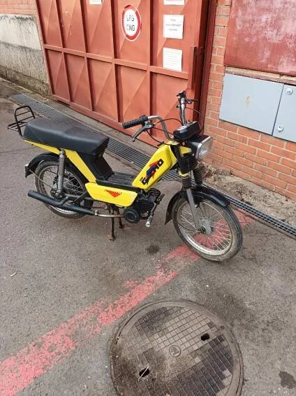 Moped Gizmo hero - Auto-moto