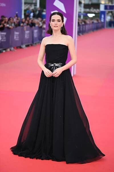 Who Was Your Best Dressed This Week? - Red Carpet Fashion Awards