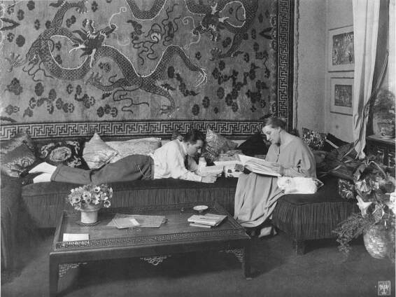 Soubor:Fritz Lang und Thea von Harbou, 1923 od. 1924.jpg – Wikipedie