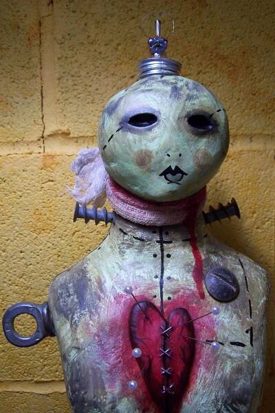Macabre Noir's Dolls & Poppets