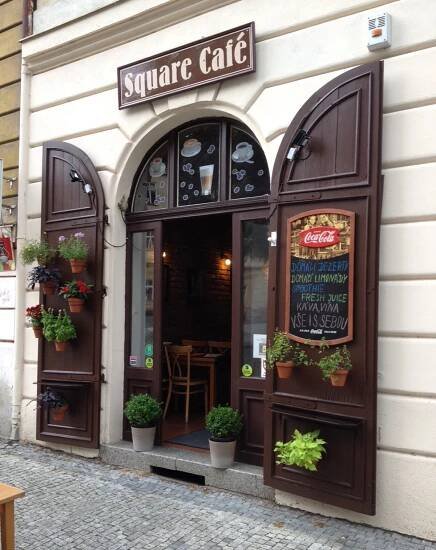 Zavítejte do nově otevřeného Square Café