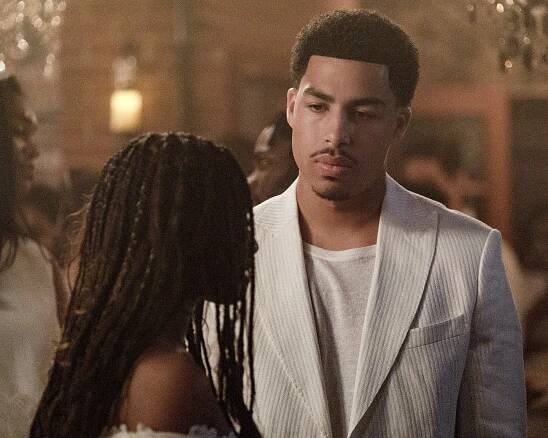 Grown-ish - This Is What You Came For - Z filmu - Marcus Scribner