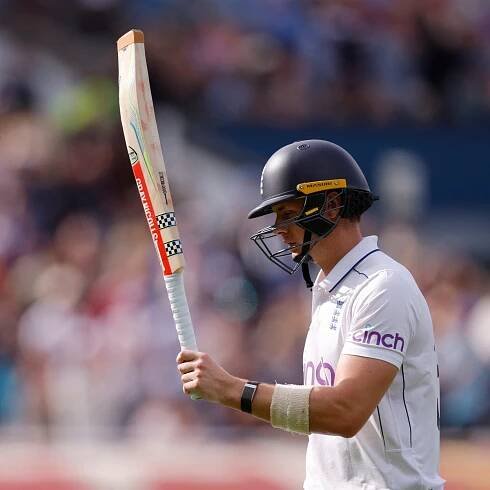 Jamie Smith denied maiden Test century but England dominating West Indies