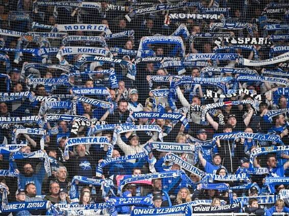 Povinná dechová zkouška pro fanoušky Komety v Pardubicích? Záležitost policie