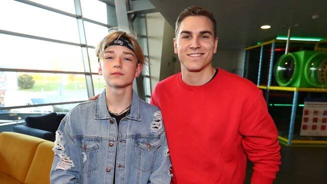 David Gránský tajil sourozence! Jeho brácha je slavný muser a idol teenagerů. Je lepší než Mína a Adam Kajumi?