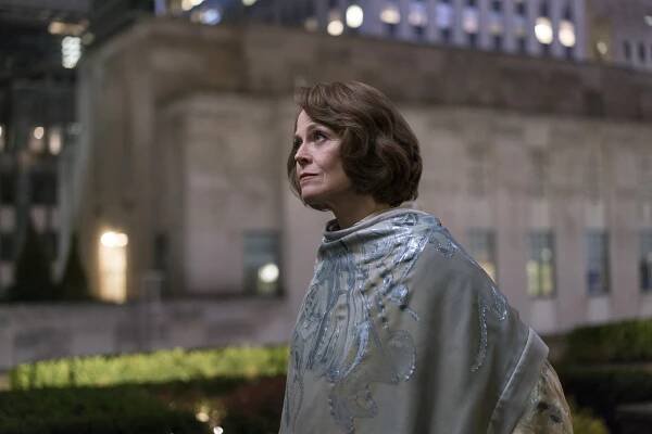 Sigourney Weaver in The Defenders (2017)