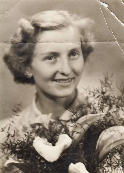 Svatební fotografie, 1954