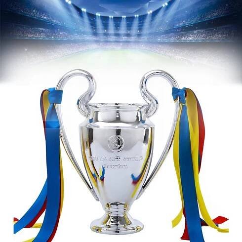 15 cm Liga mistrů UEFA 2024 POHÁR TROFEJNÍ PRYSKYŘICE MISTROVSTVÍ SVĚTA