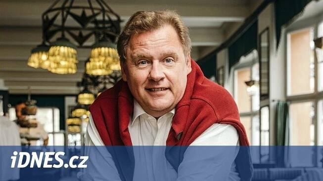 Jsem řidičem autobusu pražské MHD, lidé mě nepoznávají, říká Václav Kopta - iDNES.cz