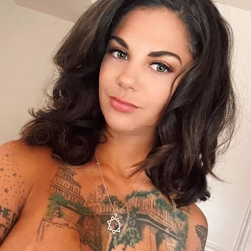 Hot Bonnie Rotten officialbonnierotten photo