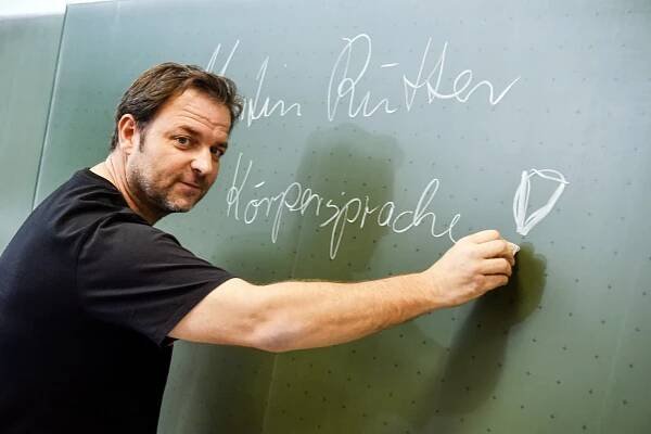 Der Vertretungslehrer - mit Martin Rütter - Promo - Martin Rütter