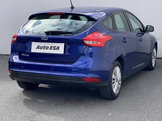 Ford Focus 1.6i 