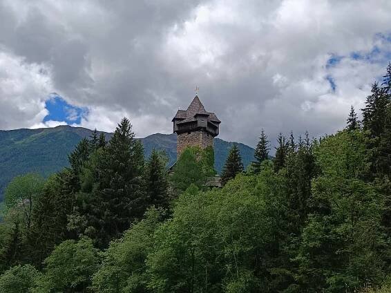 Falkenstein - Lovec Hradov ®
