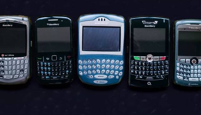 BlackBerry: The Smartphone We Knew Before the iPhone | TechSpot