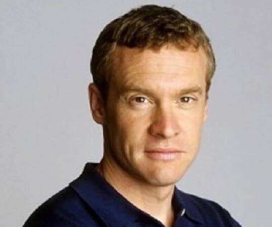 Tate Donovan Biography - Facts, Childhood, Family Life & Achievements