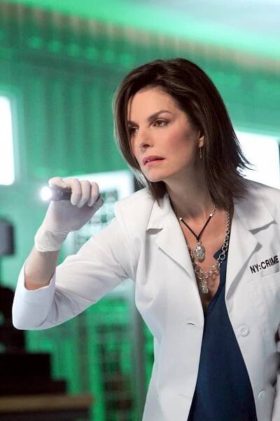 Kriminálka New York - The 34th Floor - Z filmu - Sela Ward