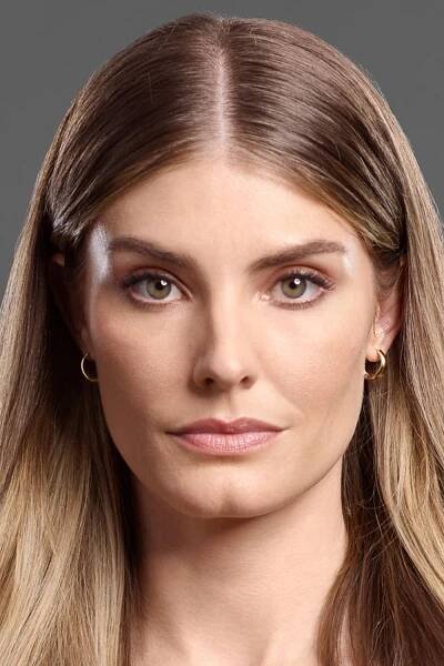 Caitlin Bassett - Actress
