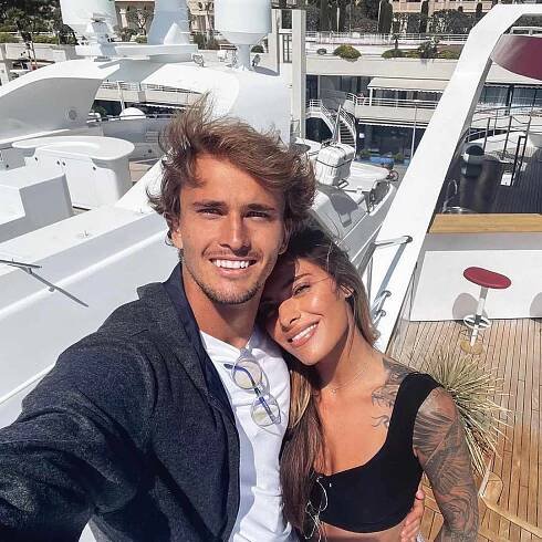Who Is Alexander Zverevâs Girlfriend? All About Sophia Thomalla