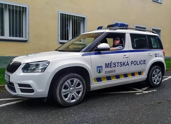 Městská policie Dobříš funguje v našem městě již 30 let - Dobříšské listy Online
