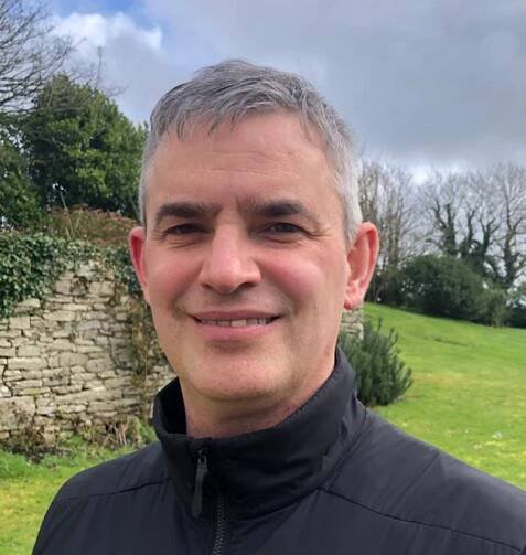 simon-smith - International Illuminance Services