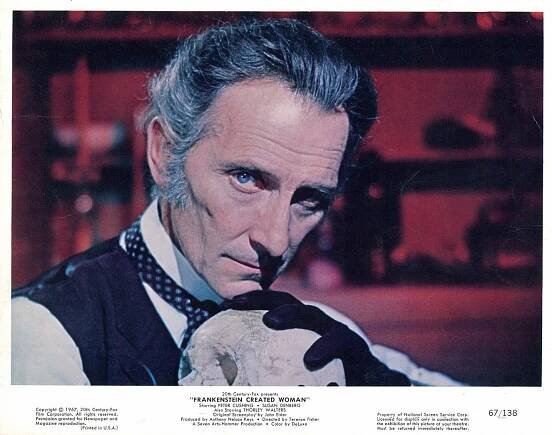 Frankenstein Created Woman - Fotosky - Peter Cushing