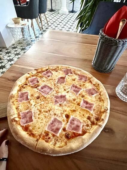 Pozvánka na výbornou pizzu a burgery v Mikulově – do Tommy Pizza & Burger! | www.coolbrnoblog.cz