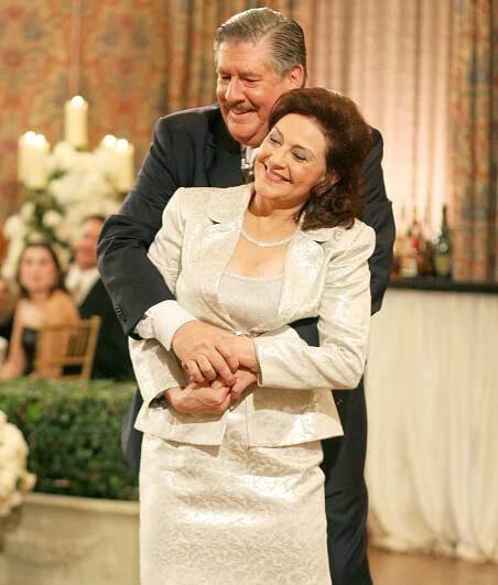 Kelly Bishop: How Late Ed Herrmann Will Figure Into 'Gilmore Girls' Revival