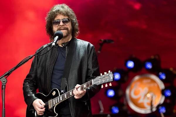 Jeff Lynne News