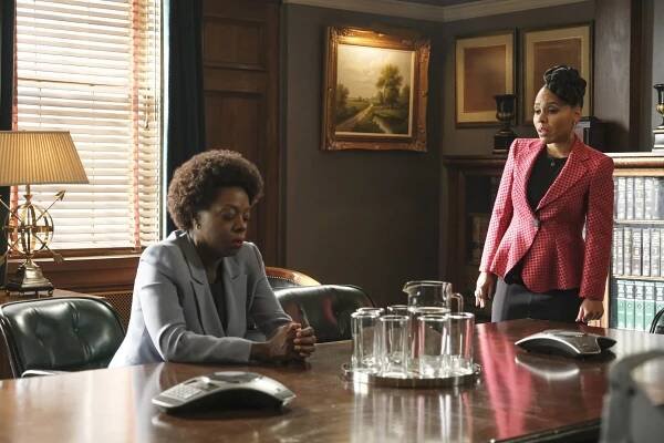 Vražedná práva - Zůstaň - Z filmu - Viola Davis, Amirah Vann