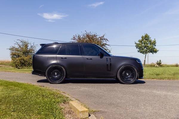 Land Rover Range Rover Vogue - Revere London