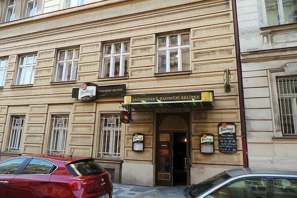 Smíchovský radniční sklípek Praha | Apetee