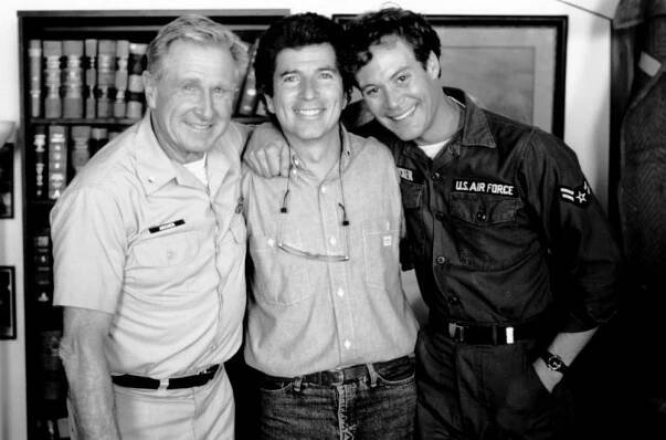 WEEKEND WARRIORS, from left, Lloyd Bridges, director Bert Convy, Chris Lemmon, on-set, 1986, ©Moviestore Entertainment
