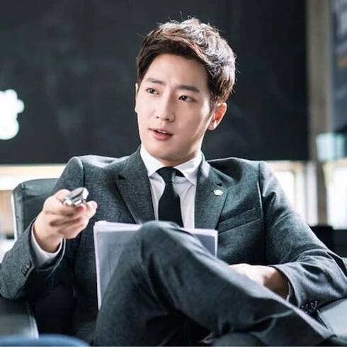 Lee Sang Yeob 13