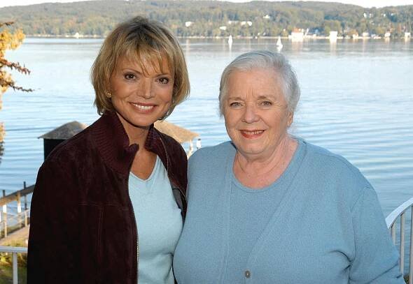 Zwei am großen See - Zwei am großen See - Promo - Uschi Glas, Ruth Drexel
