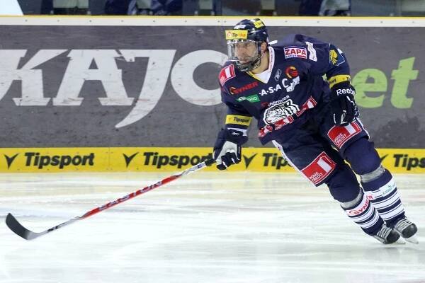 Prvenství v bodování extraligy uhájil Nedvěd, kanonýrem je Kumstát