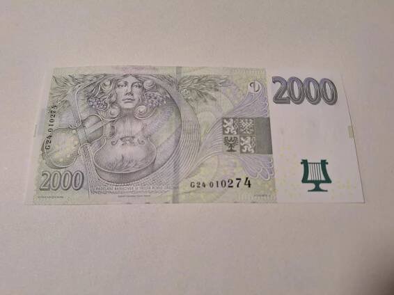 2000 Kč G 24 nová série - Dražba částky nad nominál