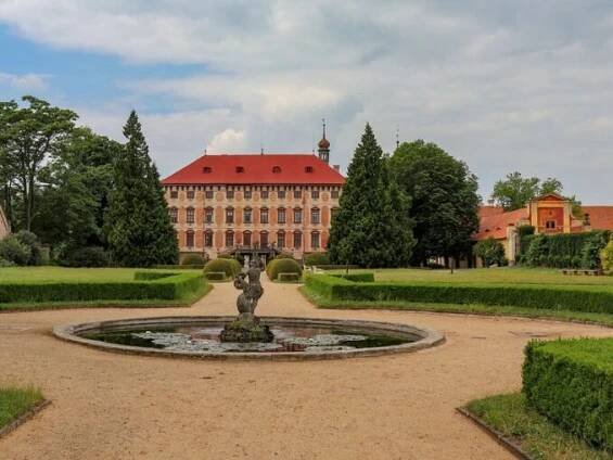 Zámek Libochovice v Ústeckém kraji. Zdroj foto Pixabay.com