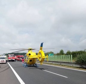Nehoda na D11 uzavřela směr z Prahy na Hradec Králové