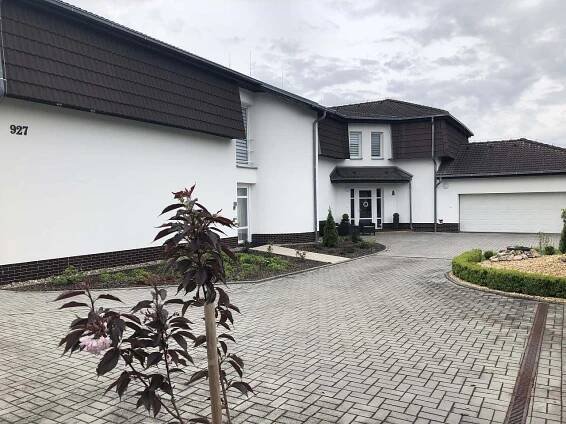 Penzion Lomská Vyhlídka - pohled zepředu -  - foto 2