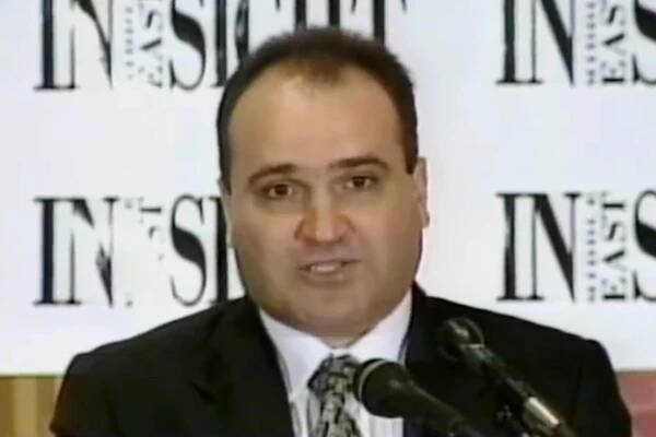 A Mueller Report Witness Pleads Guilty to Child Pornography Possession Charges