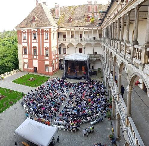 KULTURA POD HVĚZDAMI - OHLÉDNUTÍ ZA SEZÓNOU 2020
