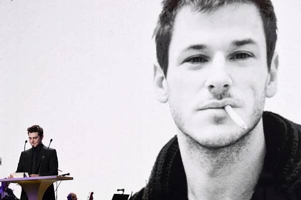 César 2022 : les larmes de Xavier Dolan lors de son hommage à Gaspard Ulliel