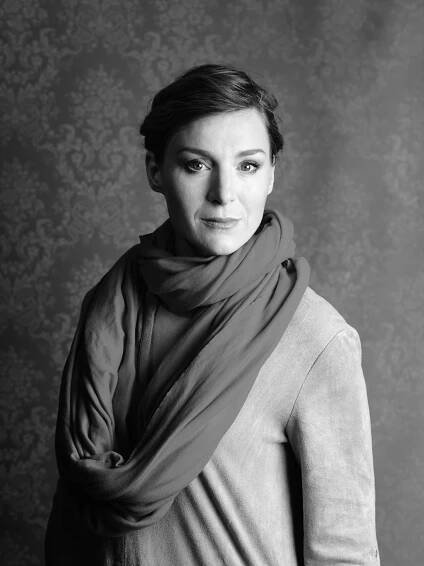 Lenka Krobotová