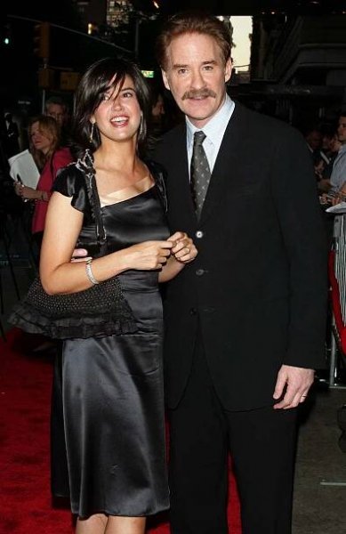 Phoebe Cates and Kevin Kline during De-Lovely New York Premiere - Outside Arrivals at Loews Lincoln Square in New York City, New York, United States. 