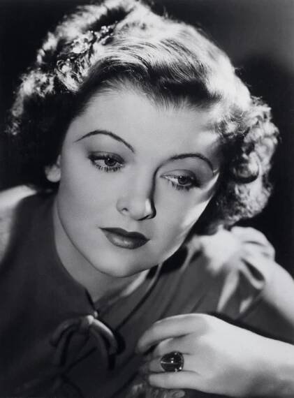 How Hollywood Legends Made Cabochon Jewels the Height of Glamour | The Study