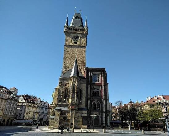 Praha se chystá na turistickou sezónu. Věže prodlouží otevírací dobu