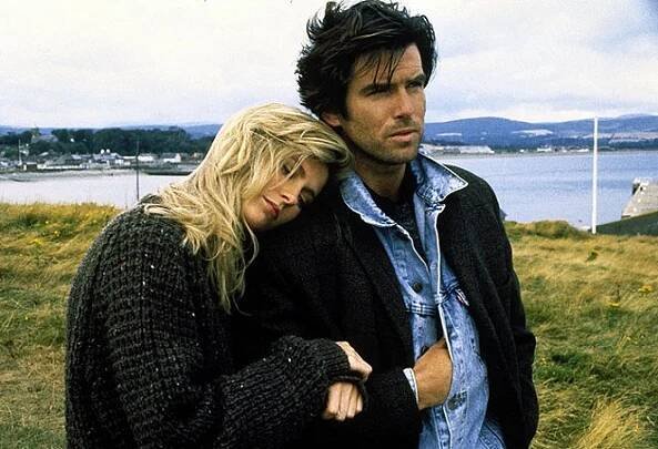 Taffin - Z filmu - Alison Doody, Pierce Brosnan